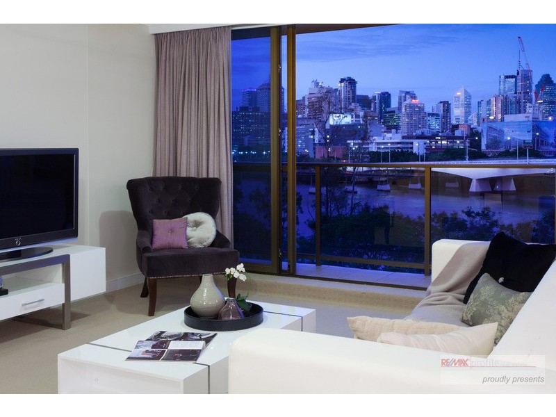 74/10 Lower River Terrace, South Brisbane QLD 4101