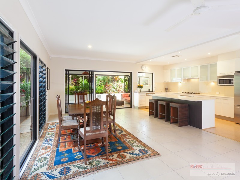 23 Brydon Street, Highgate Hill QLD 4101