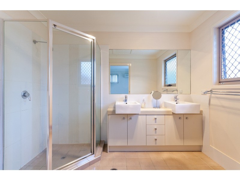 4/66 Brookfield Road, Kedron QLD 4031