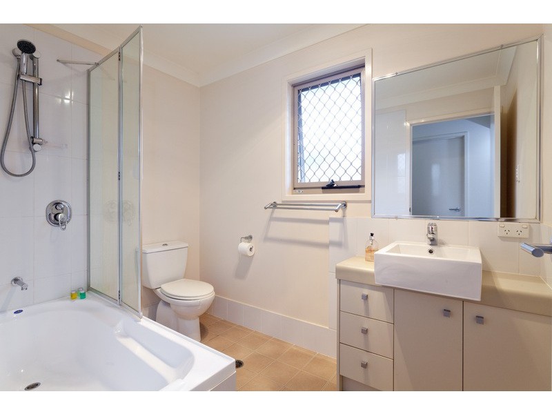 4/66 Brookfield Road, Kedron QLD 4031