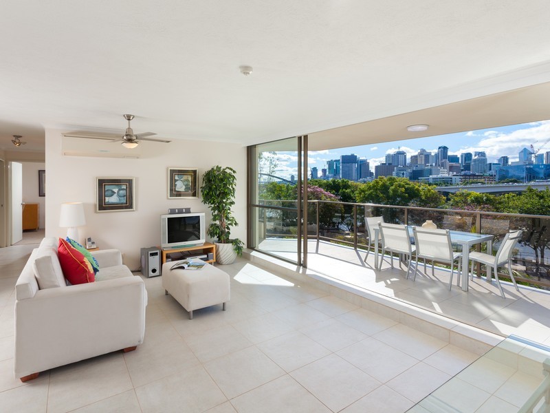 6/10 Lower River Terrace, South Brisbane QLD 4101