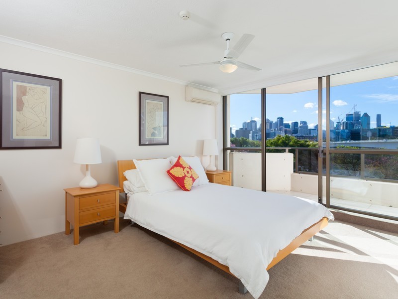 6/10 Lower River Terrace, South Brisbane QLD 4101