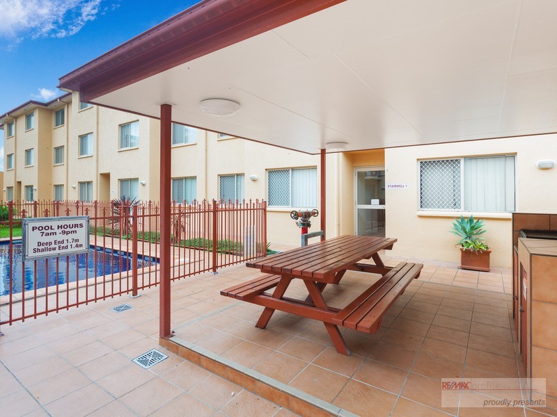 2/43 Carberry Street, Grange QLD 4051