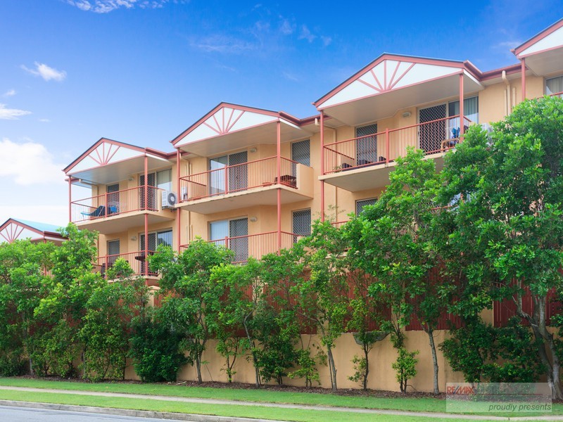 2/43 Carberry Street, Grange QLD 4051