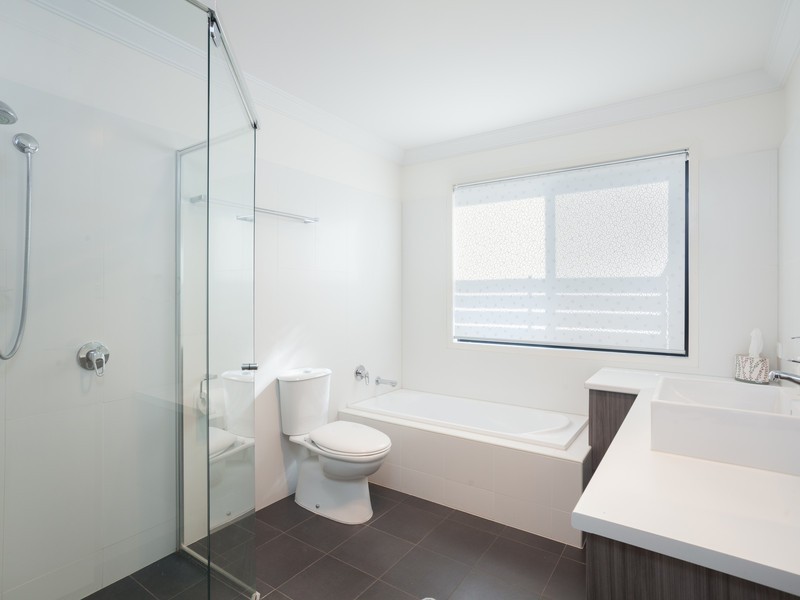 70 Duke Street, Kangaroo Point QLD 4169