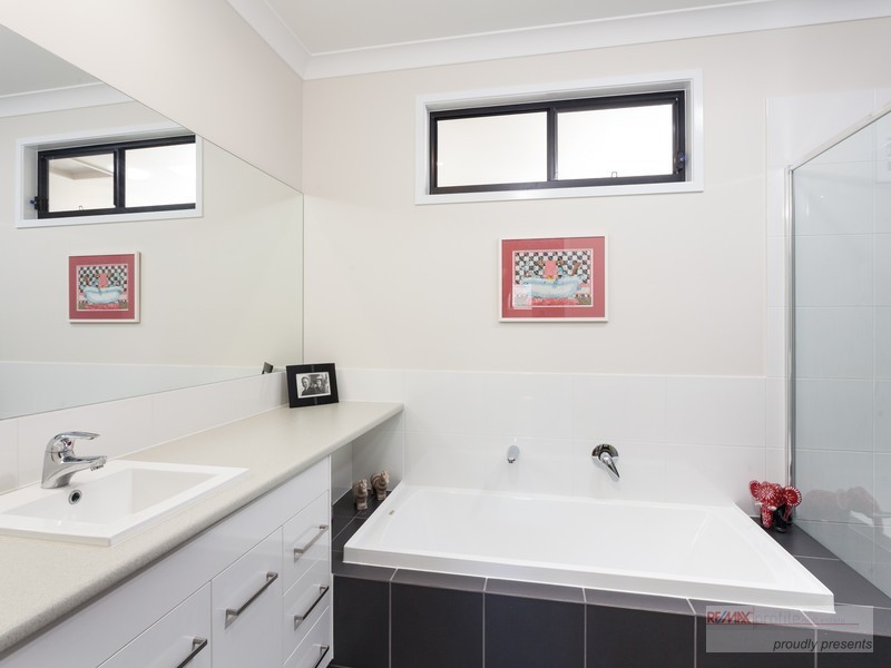 15 Highgrove Court, The Gap QLD 4061