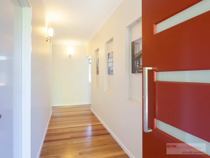 15 Highgrove Court, The Gap QLD 4061