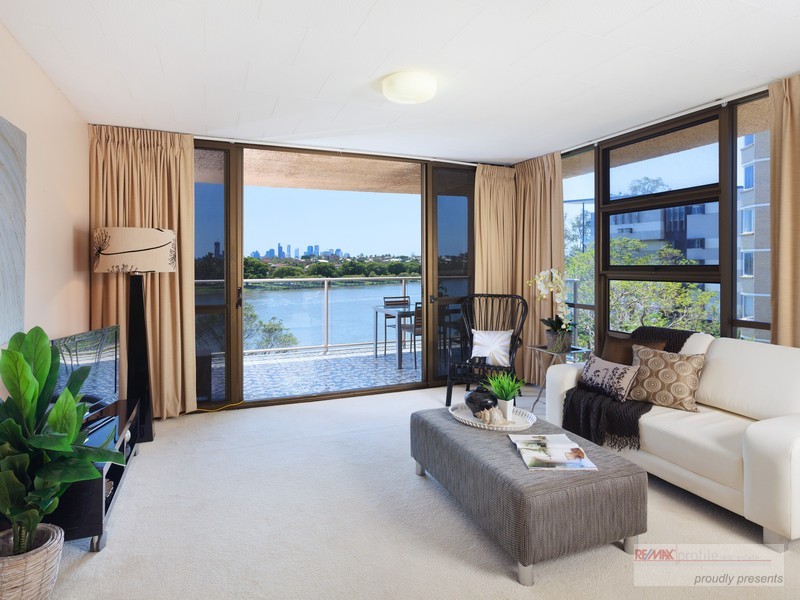 16/72 Sandford Street, St Lucia QLD 4067