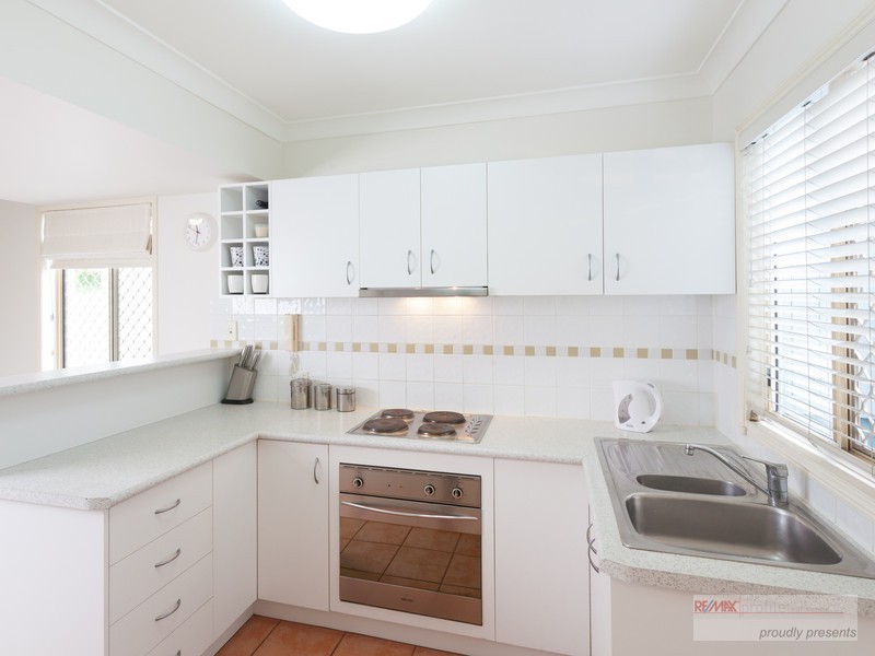 2/27 Nelson Street, Yeronga QLD 4104