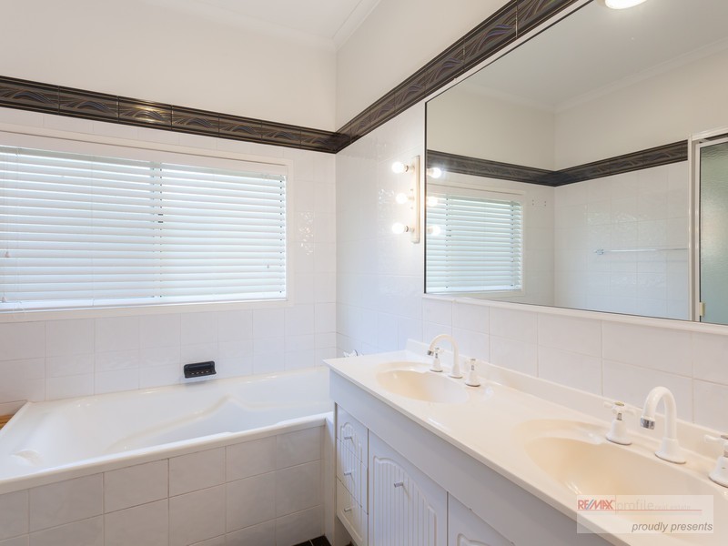 401 Wynnum North Road, Wynnum QLD 4178