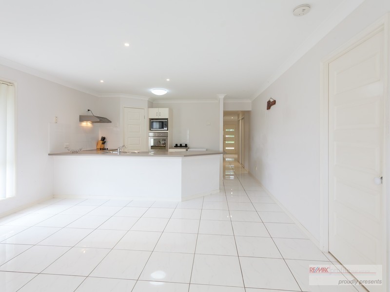 13 WIRRA CIRCUIT, Wynnum West QLD 4178