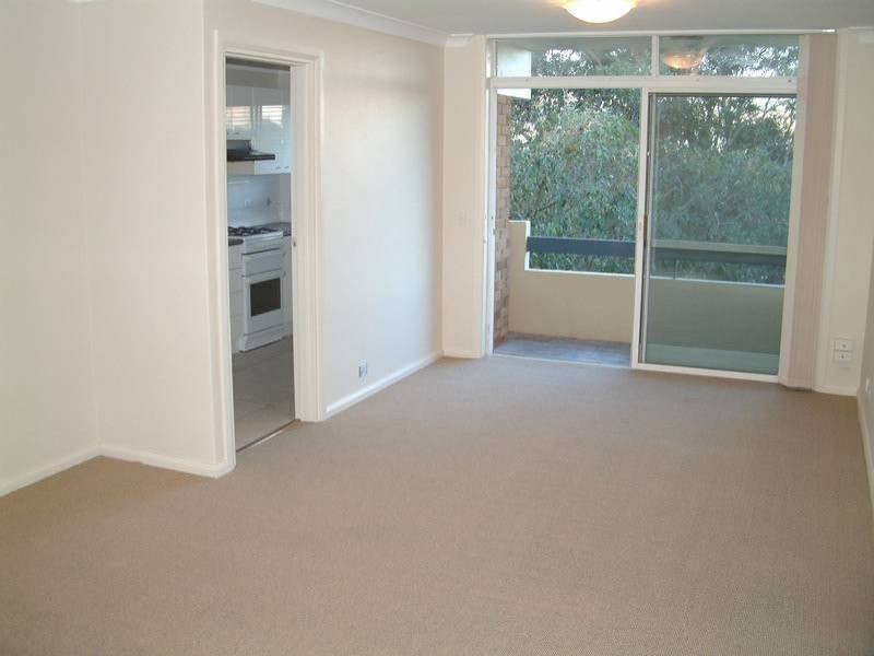 12/68 PACIFIC PARADE, Dee Why NSW 2099