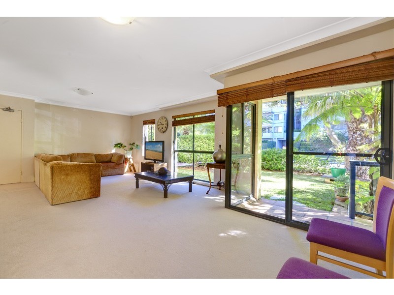 2/11 THE AVENUE, Collaroy NSW 2097