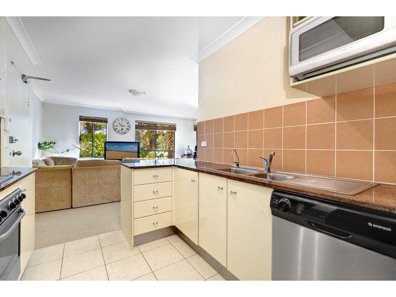 2/11 THE AVENUE, Collaroy NSW 2097
