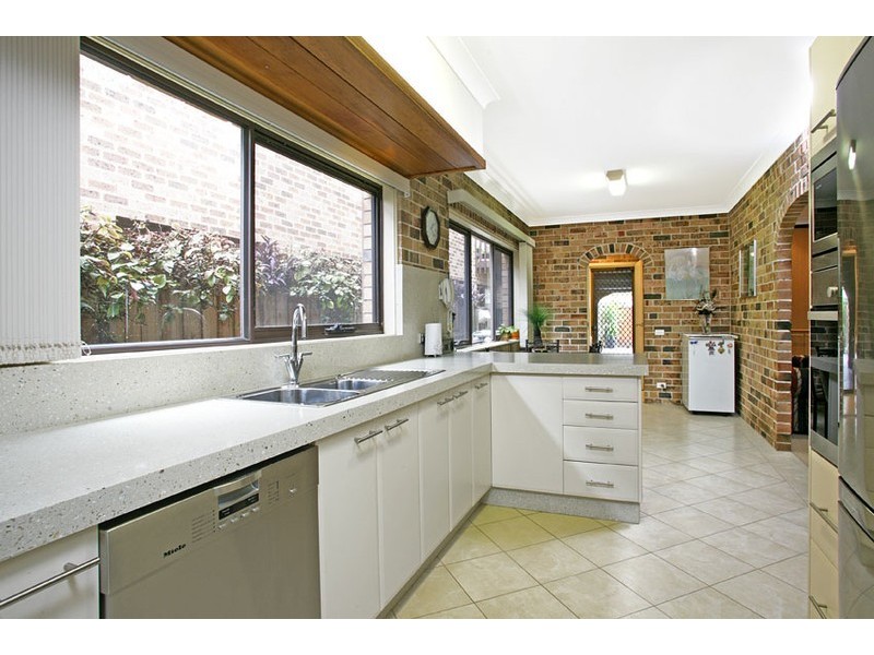 140 LAGOON STREET, Narrabeen NSW 2101