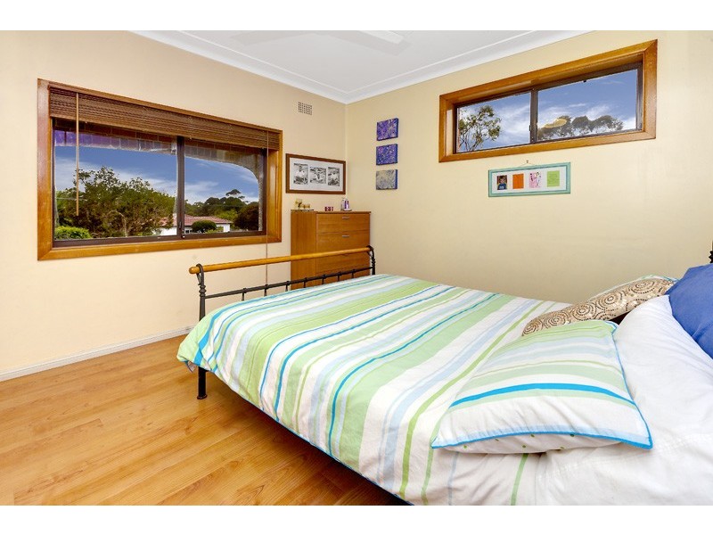 29 Toronto Av, Cromer NSW 2099