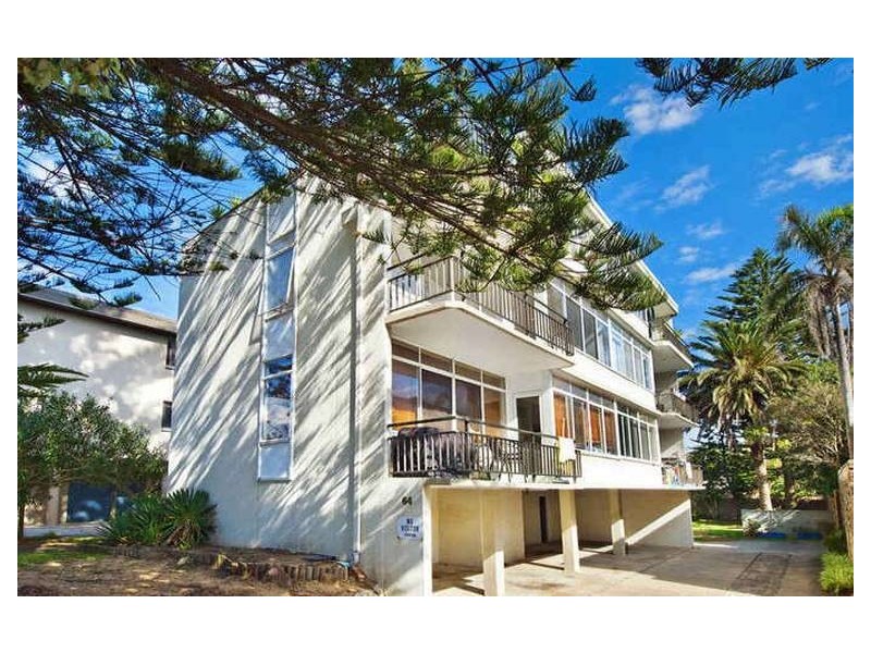 2/64 SURFVIEW ROAD, Mona Vale NSW 2103