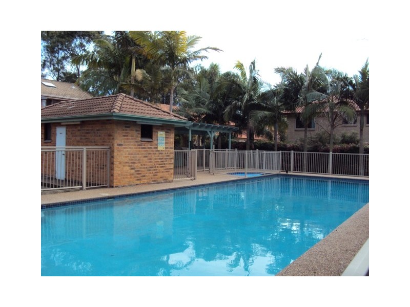 15/237 MACPHERSON STREET, Warriewood NSW 2102