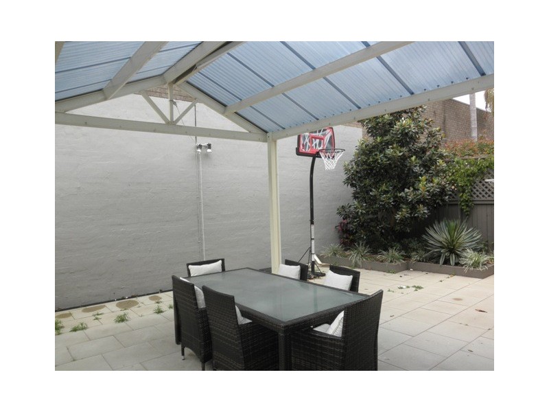 6A BRUZZANO PLACE, Dee Why NSW 2099