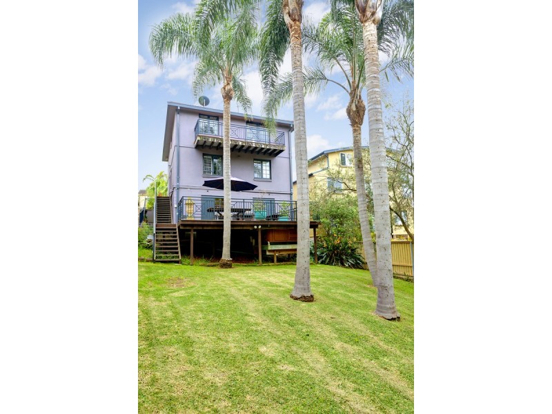 32 Alexander St, Collaroy NSW 2097