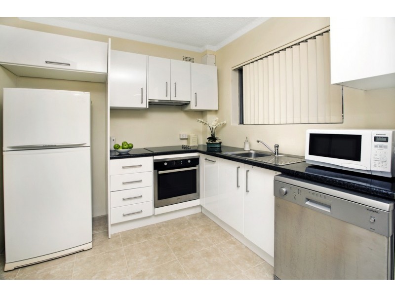 6/41 Howard Avenue, Dee Why NSW 2099