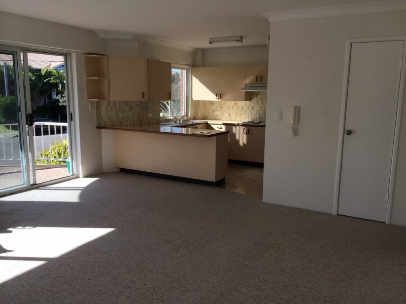 1/8 WETHERILL STREET, Narrabeen NSW 2101