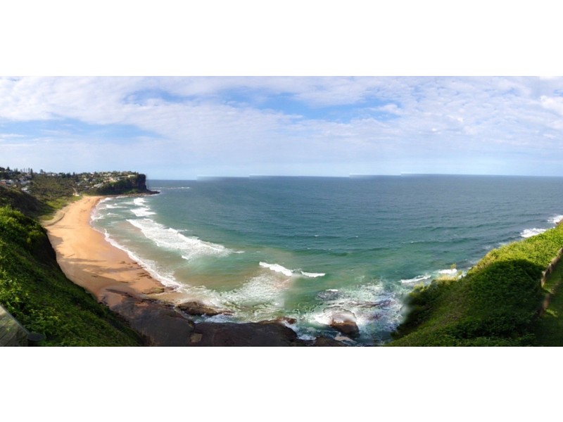 18 HILLCREST AVENUE, Mona Vale NSW 2103
