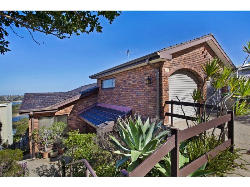 25 Lancaster Crescent, Collaroy NSW 2097