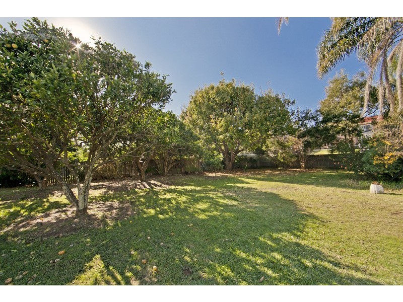 15 Emerald Street, Narrabeen NSW 2101