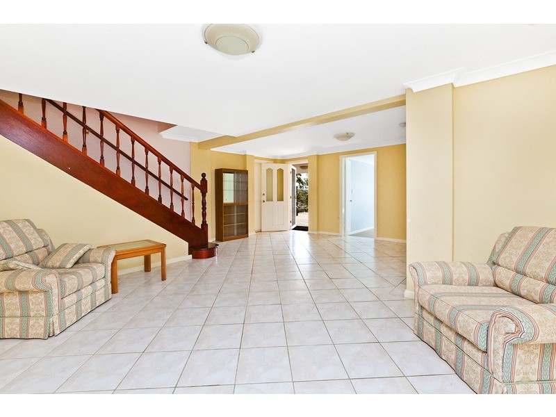 4 Gould Avenue, Narraweena NSW 2099