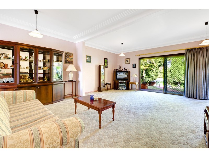 4 Gould Avenue, Narraweena NSW 2099