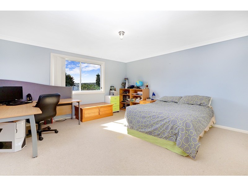 4 Gould Avenue, Narraweena NSW 2099