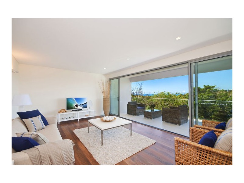 11 HILMA STREET, Collaroy NSW 2097