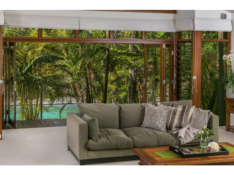 25 Alameda Way, Warriewood NSW 2102