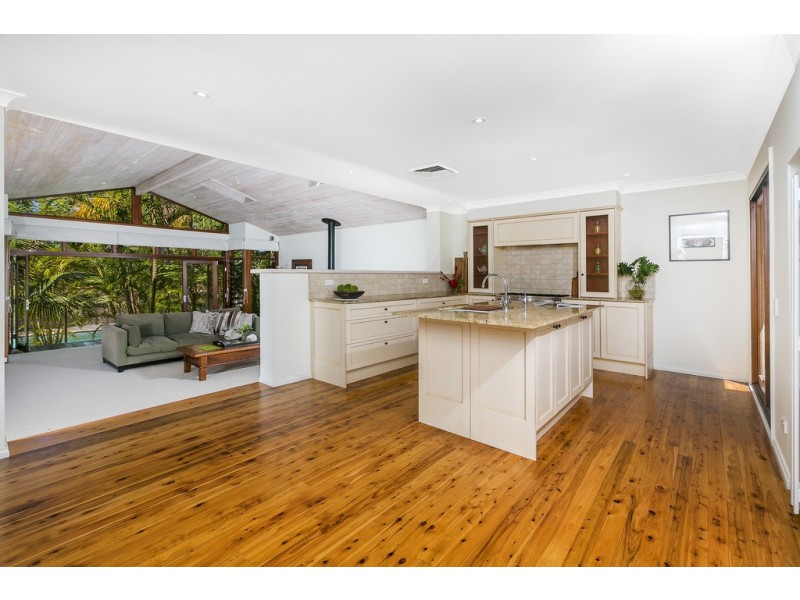 25 Alameda Way, Warriewood NSW 2102