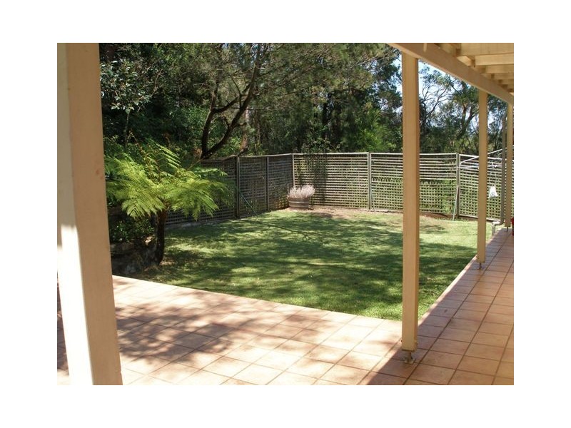 20 DYMPNA STREET, Wheeler Heights NSW 2097