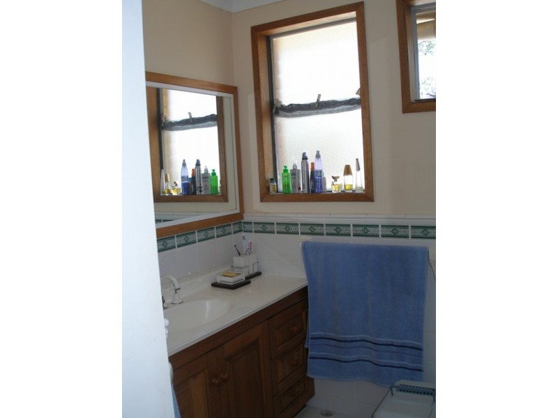 20 DYMPNA STREET, Wheeler Heights NSW 2097