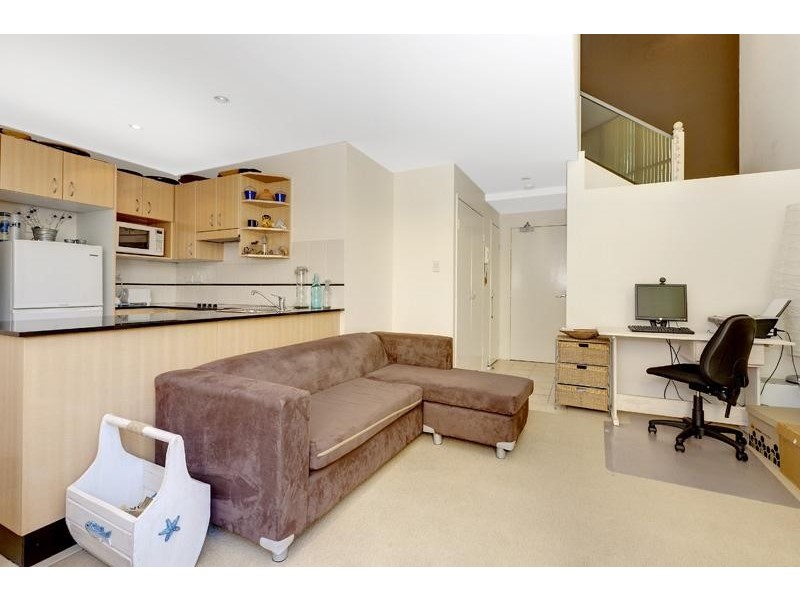 226/7 Mooramba Rd, Dee Why NSW 2099