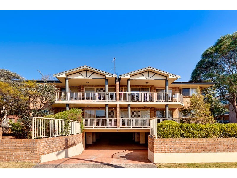 2/8-10 Clarke St, Narrabeen NSW 2101