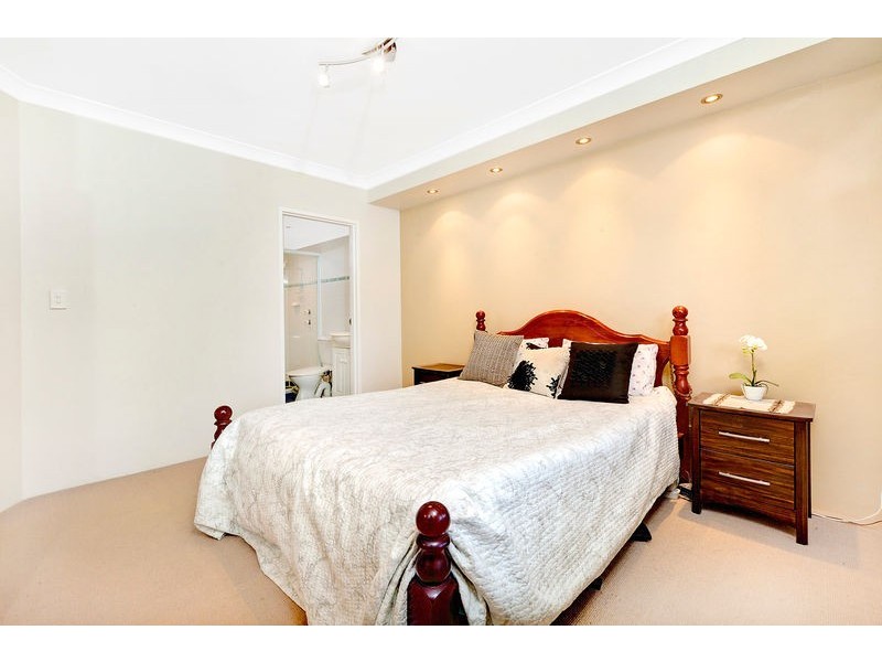 2/8-10 Clarke St, Narrabeen NSW 2101