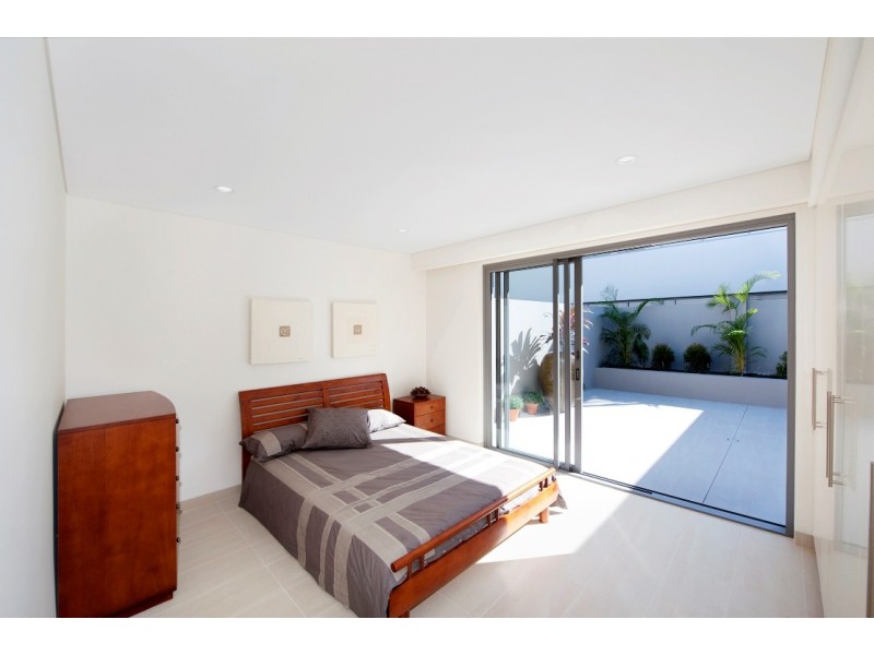 6/337-341 Barrenjoey Road, Newport NSW 2106