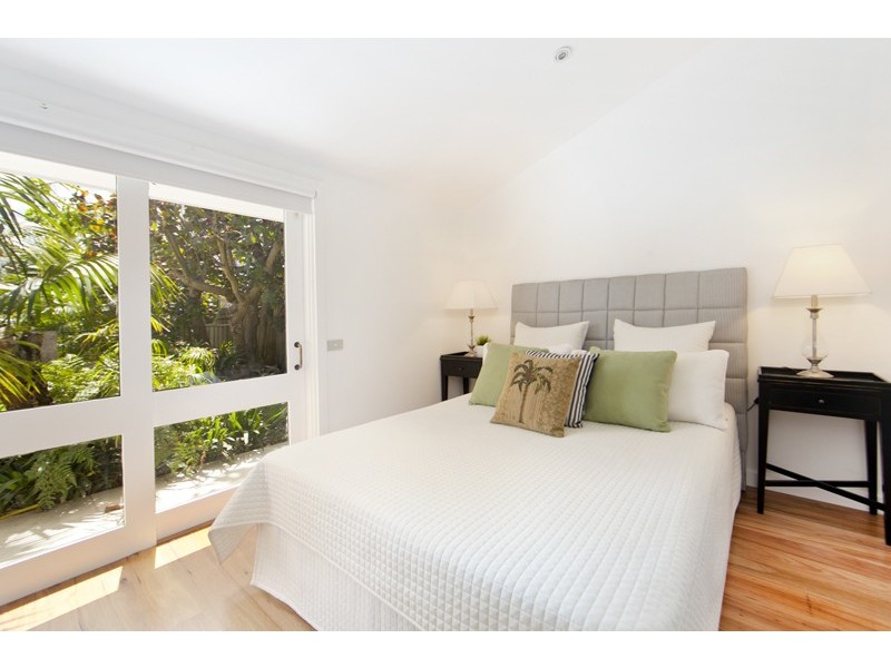 24 Wimbledon Avenue, North Narrabeen NSW 2101