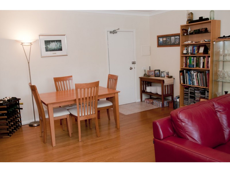 2/2-6 Clarke Street, Narrabeen NSW 2101