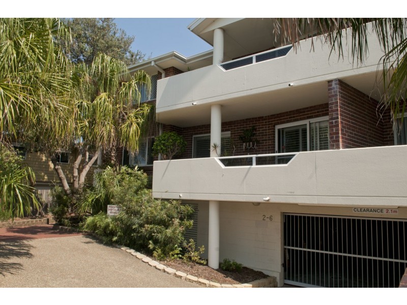 2/2-6 Clarke Street, Narrabeen NSW 2101