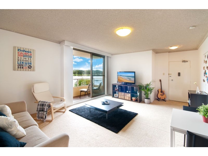 2/30 Malcolm St, Narrabeen NSW 2101