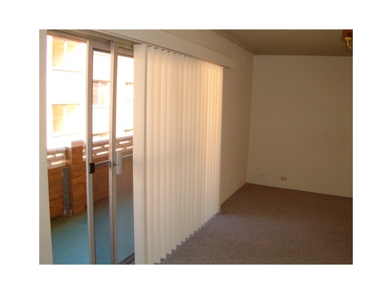 4/102 PACIFIC PARADE, Dee Why NSW 2099