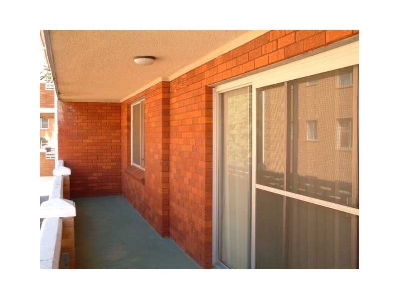 4/102 PACIFIC PARADE, Dee Why NSW 2099