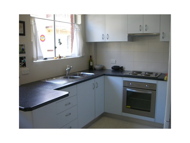 4/102 PACIFIC PARADE, Dee Why NSW 2099