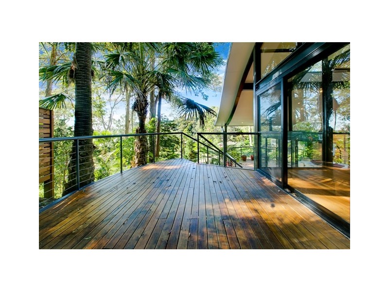 9 VALLEY CLOSE, Bayview NSW 2104