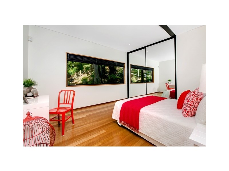 9 VALLEY CLOSE, Bayview NSW 2104